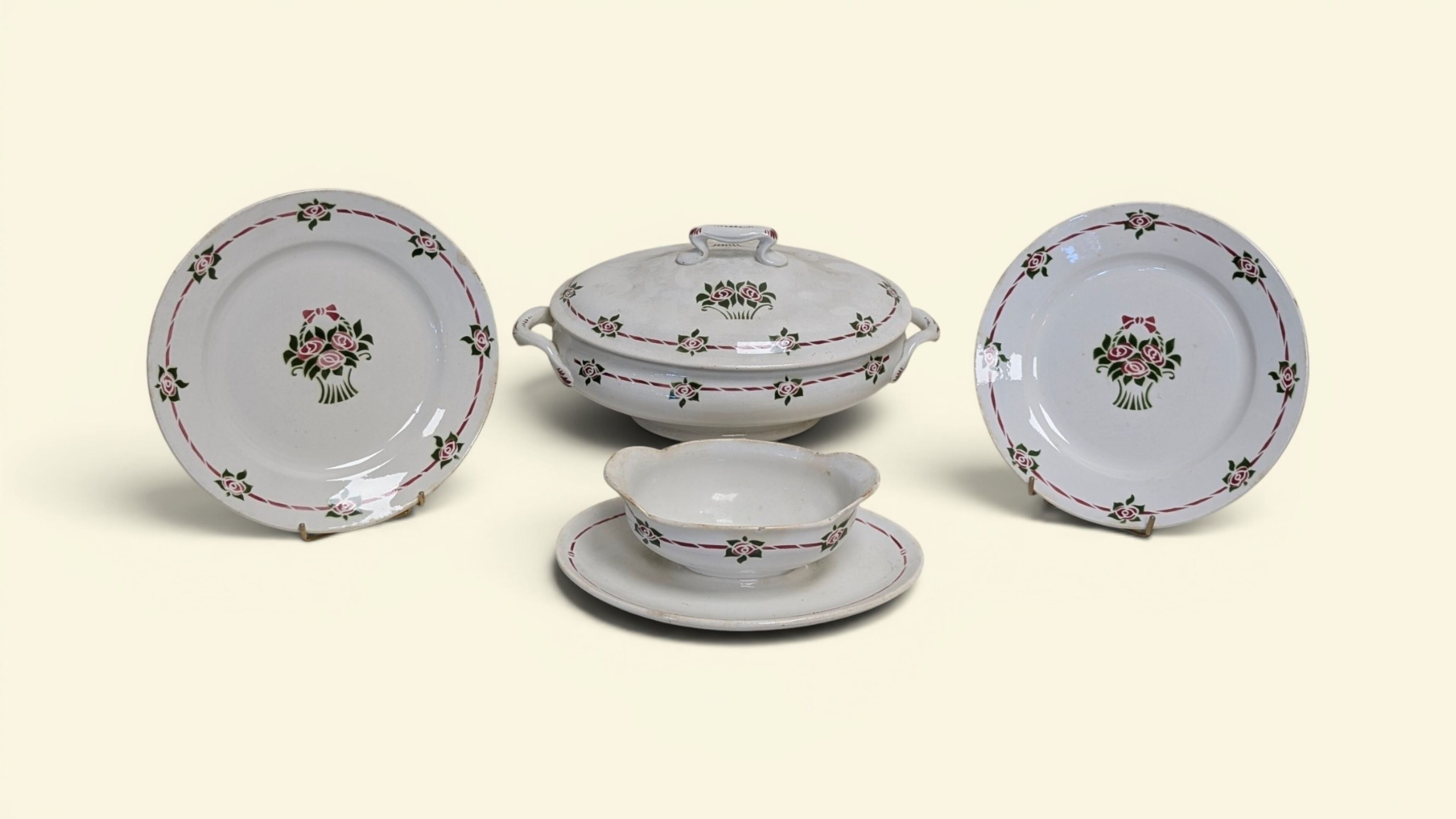 Céramiques & Porcelaine