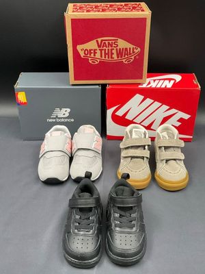 vans off the wall todd ' s shoes in various sizes and colors