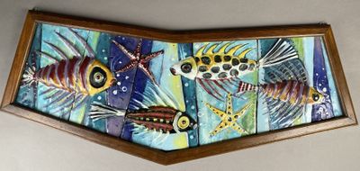 Polyptyque en terre cuite émaillé polychrome à décor de pois…