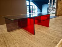 Table basse à plateau transparent et piétement rouge, 120 x … (photo 4)