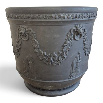 une image représentant une jardinière sur fond blanc
