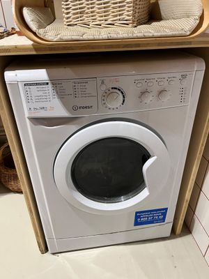un lave-linge sèche-linge INDESIT, un aspirateur KARCHER, un défroisse - Photo 1