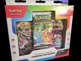 deux paquets de cartes à collectionner Pokémon dans la boîte