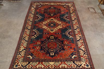 an image of a rug on the floor in a room