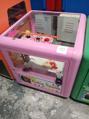 Jeu de pince CUBE CRANE Fonctionne, à réviser - Photo 1