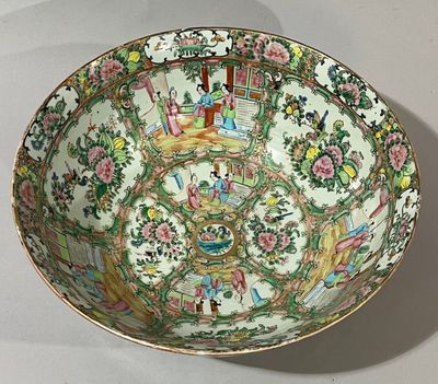 an image of a bowl with a floral design on it