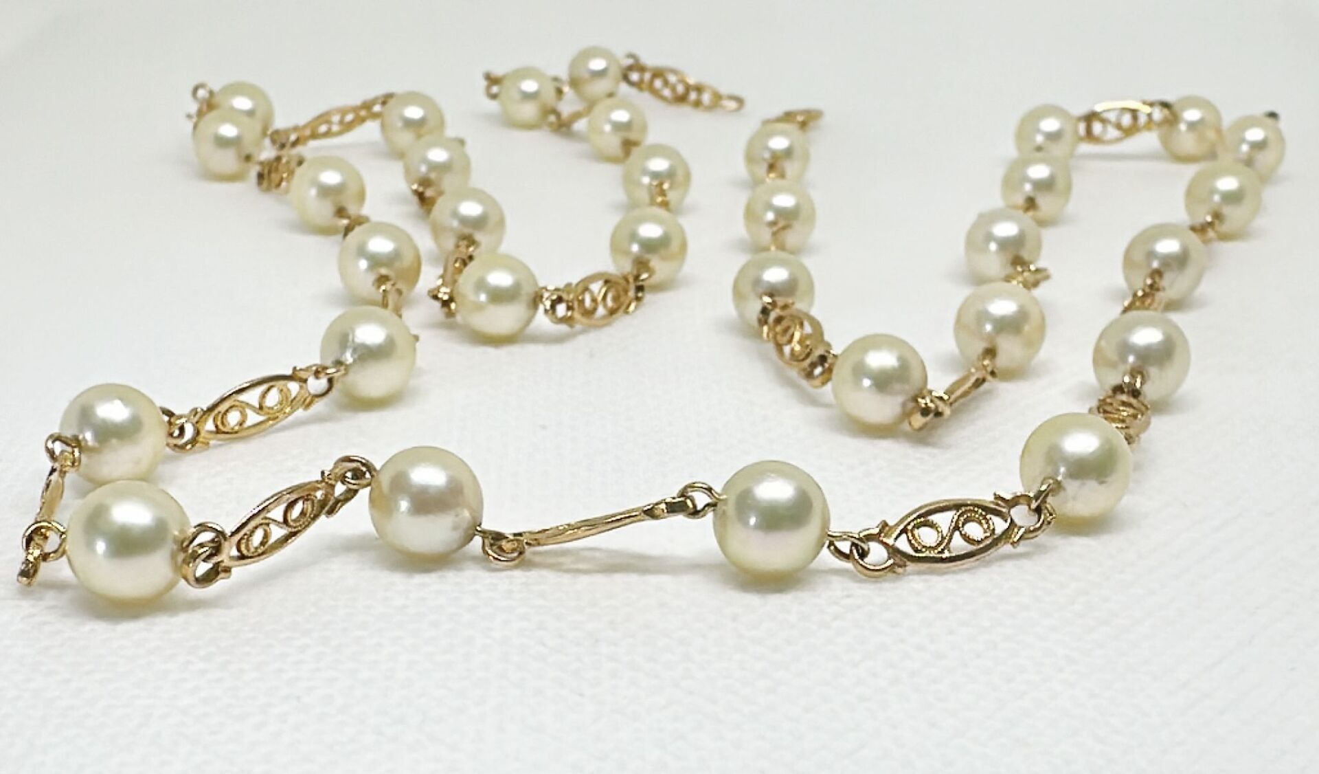 Bijoux & Pierres Précieuses