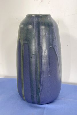 POINTU vase en grès à coulures parme/vert (H.