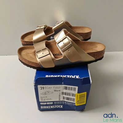 Sandales Birkett neuves, couleur or, avec leur boîte