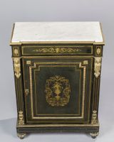 Deux meubles d'appui Napoléon III, l'un vitré (photo 2)