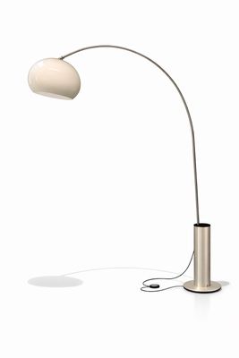 Lampe design. métal et diffuseur abat jour en plastique dans…