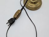 an image of a lamp that is sitting on a table