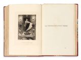 un livre ouvert avec la photo d'un homme et d'une femme