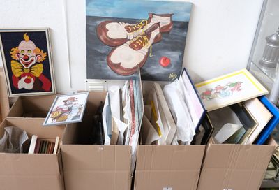 Lot de tableaux et canevas sur le thème des clowns (cinq car…