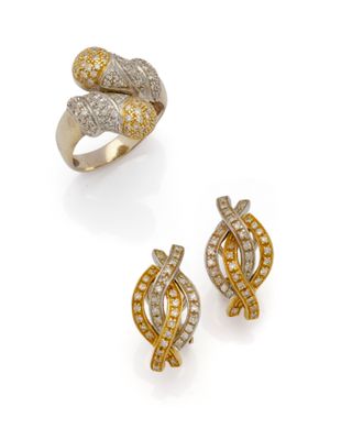une collection de trois bagues en diamant et en or