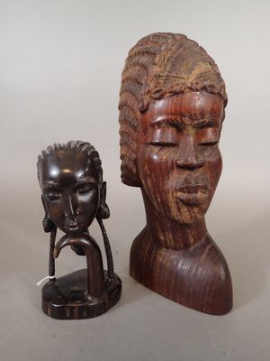 COTE D'IVOIRE OU BURKINA FASO, Buste de femme en bois sculpt…
