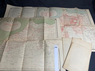 an old map of the united states of america with old maps on it