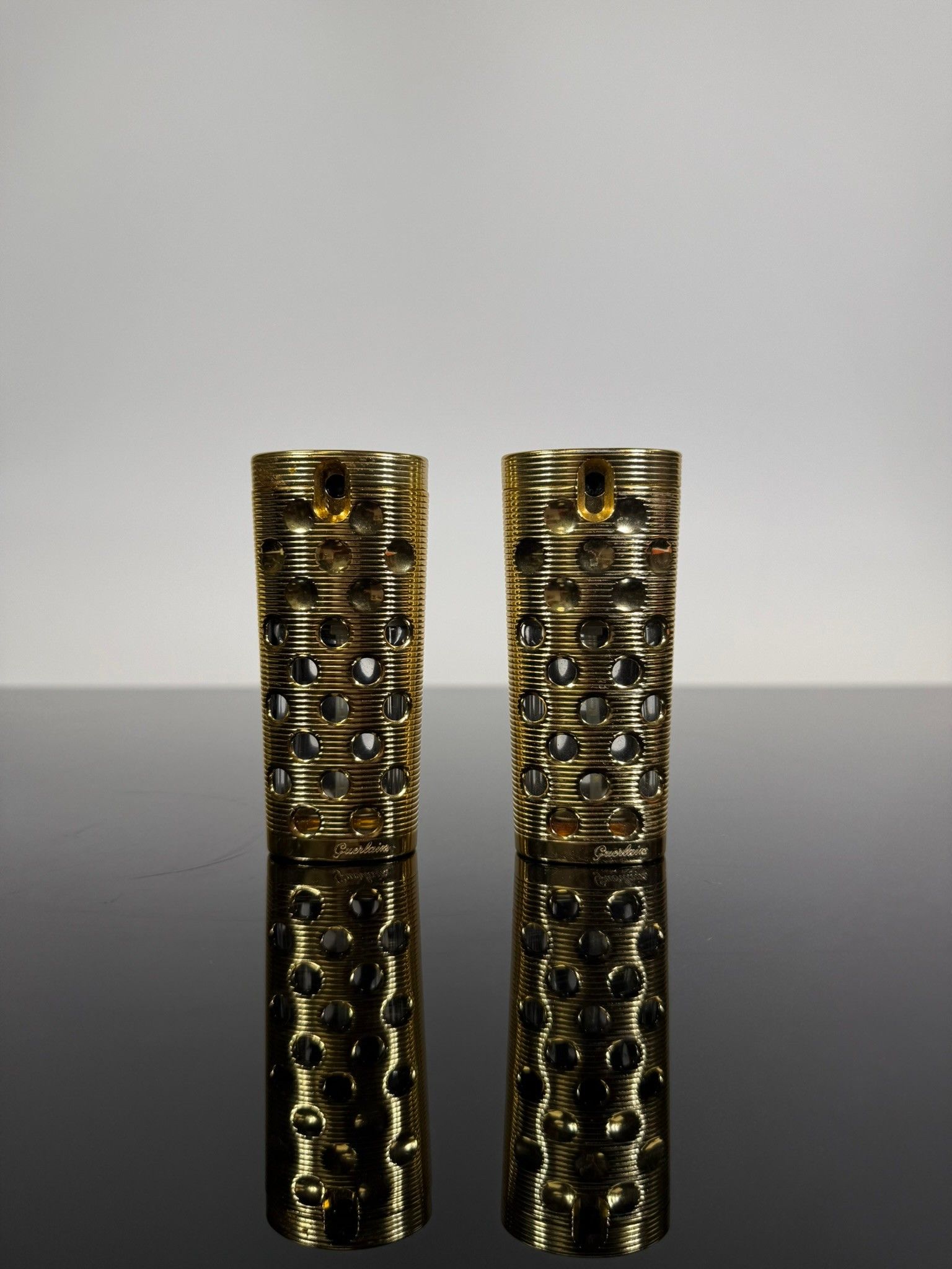 Objets d'art & Curiosités