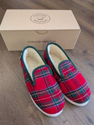 Paire de charentaises de marque CHAUSSE MOUTON