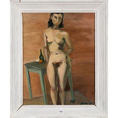 une peinture à l'huile représentant une femme nue assise sur une chaise près d'une table