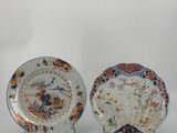 pair of japanese imari porcelain plates on stands