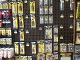 many different types of tools on display in a store