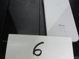 une photo d'un téléphone portable sur lequel figure un numéro