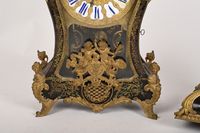 Cartel et son cul de lampe en bronze doré, ciselé et marquet… (photo 4)