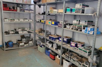 a room filled with lots of different types of electronics