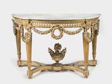 table console ancienne avec un plateau en marbre et un décor à la feuille d'or