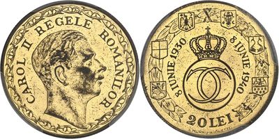 a gold coin with a crown on top of it