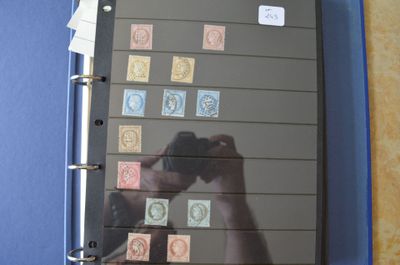 Un classeur de blocs de timbres d'Andorre (neufs pour la plu…
