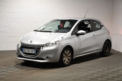 VP PEUGEOT 208 1.2 VTI 80ch ACTIVE - Dmec : 12/02/2014-15573…