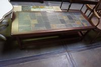 table basse vintage avec plateau en pierre naturelle - H : 4…