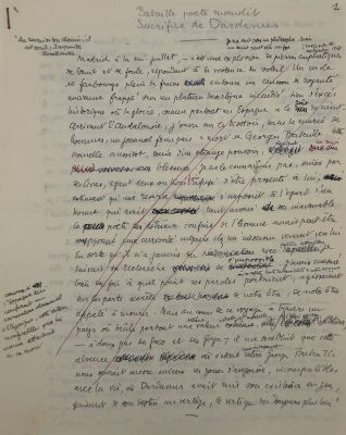 une vieille lettre manuscrite d'un homme qui écrit sur un morceau de papier