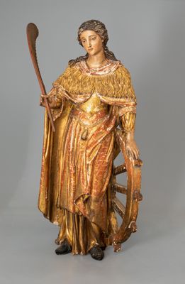 une image représentant une statue d'une femme tenant un bâton