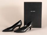 Escarpins à bout pointu en cuir noir Saint Laurent