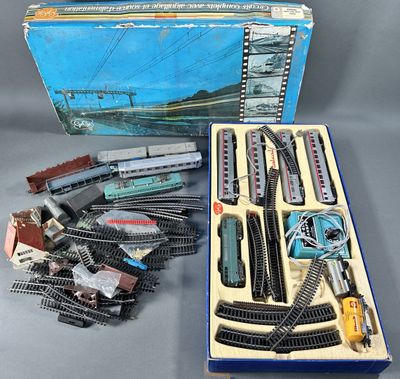 a box with a train set in it on a table