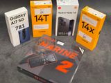 trois cartons de Samsung Galaxy Note 4 et un carton de Redmi 4