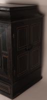 Cabinet en placage d’ébène et bois noirci, décor de filets d… (photo 5)