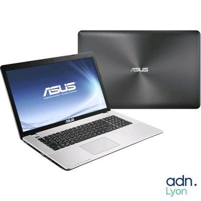 L'ordinateur portable Asus se trouve à côté d'un autre ordinateur portable sur l'écran duquel figure le logo Asus.