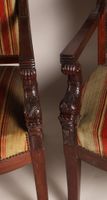 Suite de six fauteuils en acajou et placage d’acajou à dossi… (photo 5)