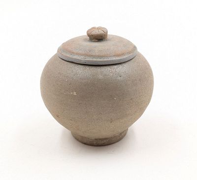 CHINE - Dynastie Song (960-1279) Vase couvert miniature en g…