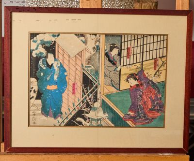 une photo d'une photo représentant une femme en kimono