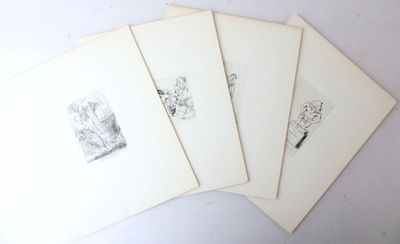 cinq cartes sur lesquelles sont représentés un homme et une femme