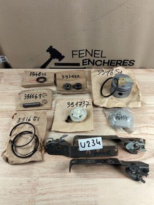 Lot de pièces( piston, segments,.