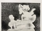un dessin en noir et blanc représentant une femme tenant un bébé dans ses bras