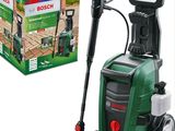 bosch pressure washer with box and hose