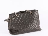 chanel black quilted leather tote bag with chain handles
