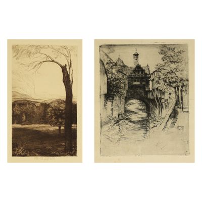 deux photographies en noir et blanc représentant un château et un arbre